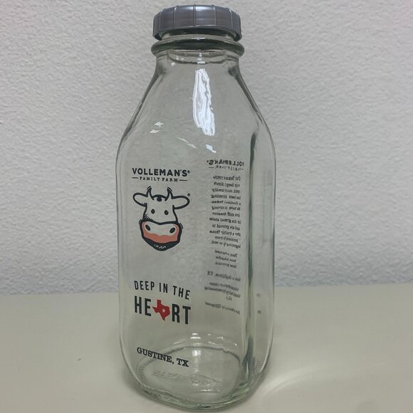 BOTTLE - 32oz VOLLMANS FARMS glass milk bottle DEEP IN THE HEART OF TEXAS logo - Picture 1 of 8